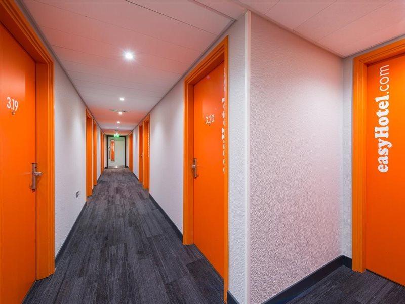 Easyhotel Glasgow City Exteriör bild