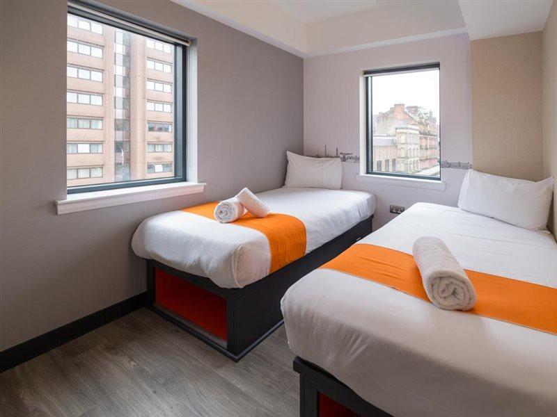 Easyhotel Glasgow City Exteriör bild